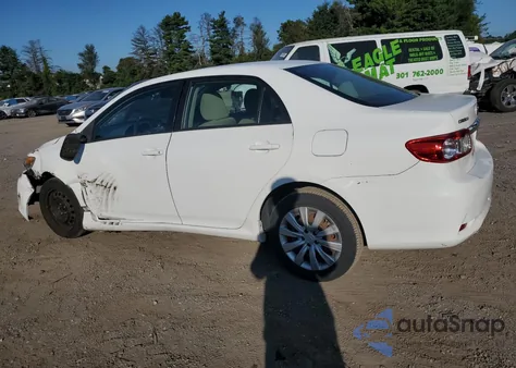 2012 Toyota Corolla Base z USA, uszkodzony, nr VIN 2T1BU4EE9CC757935